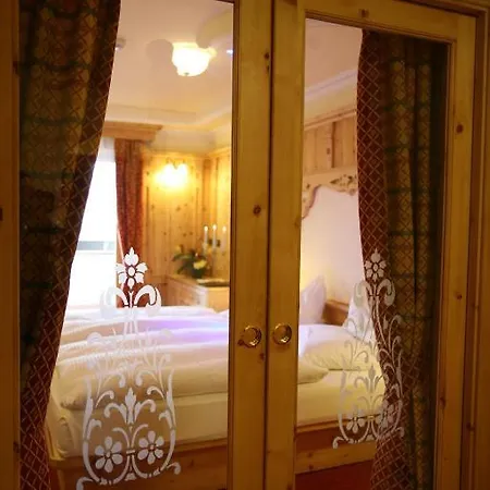 Bellavista فندق كنازاي